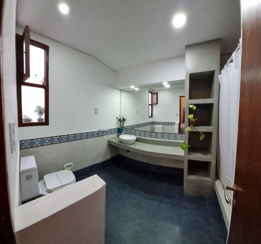 Casa Alvarado Hostel Salta Pokoj fotografie